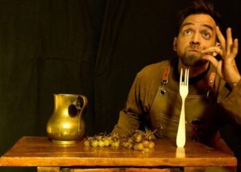 El Museo Casa Natal de Cervantes acoge una versión gastronómica de El Lazarillo con teatro, música y degustación de migas