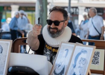 El caricaturista MON retratará a los viandantes en el casco histórico durante el festival Clásicos
