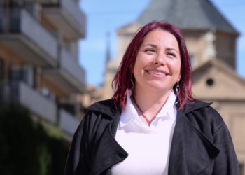 Más Madrid acusa a PP y Vox de mantener un Gobierno roto tras el cese parcial de Acosta