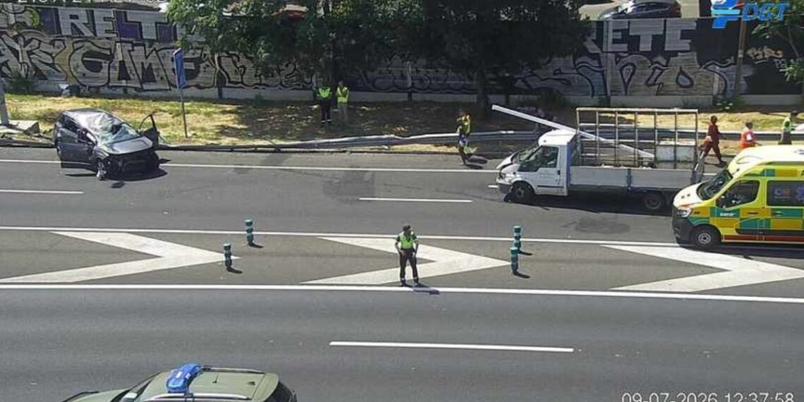 Un siniestro en la A-2 provoca tres kilómetros de retenciones a la altura de Torrejón de Ardoz 1 Fuente: DGT