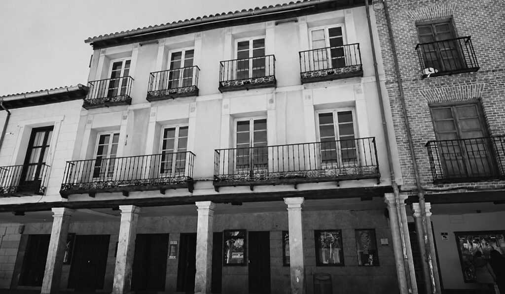 Fallece Juan Sanz Ballesteros, investigador clave en la recuperación del Corral de Comedias de Alcalá 1 Corral de comedias Alcala