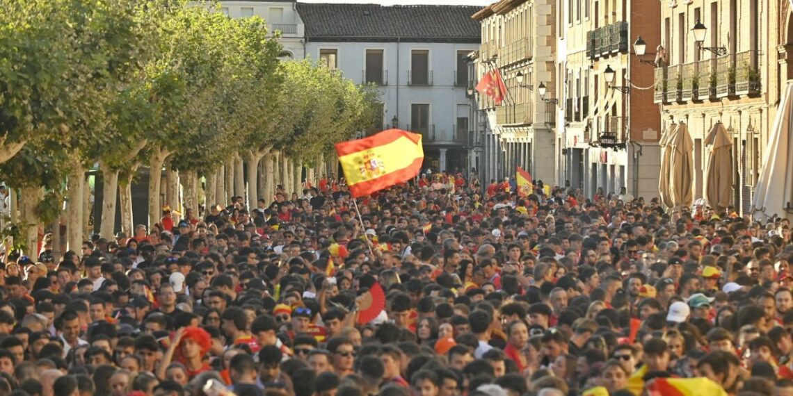 Alcalá instalará una pantalla gigante en la Plaza de Cervantes para vivir la final del Mundial de España 1 Fuente: Ayto Alcalá de Henares