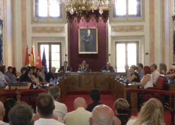 El Pleno aprueba una modificación de crédito de 5,18 millones con el voto en contra de Vox