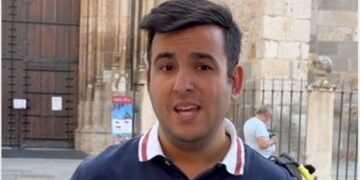 Antonio Saldaña: «Vox ha votado contra la procesión de los Santos Niños y contra una tradición»