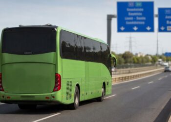 El Bus-VAO de la A-2 inicia sus pruebas con tres líneas de autobús entre Alcalá y Madrid