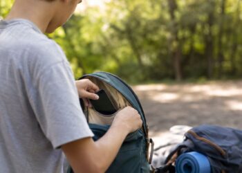 La Comunidad de Madrid organiza dos campamentos sin móviles en Alcalá para 180 adolescentes durante este mes de julio