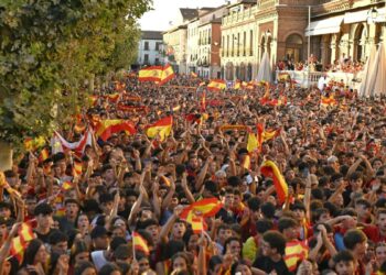 El PP acusa a VOX de votar contra la pantalla gigante para la final del Mundial 3 El PP acusa a VOX de votar contra la pantalla gigante para la final del Mundial
