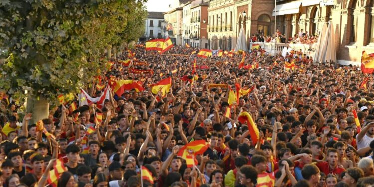 El PP acusa a VOX de votar contra la pantalla gigante para la final del Mundial 1 Foto: Ayuntamiento de Alcalá