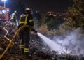 El incendio de Villalbilla queda perimetrado y ocho dotaciones vigilan durante la noche los puntos calientes