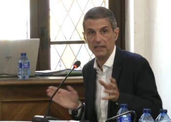 El PSOE carga contra la crisis del Gobierno local: “PP y Vox acuden al Pleno sin apoyos ni acuerdo interno” 5 El PSOE carga contra la crisis del Gobierno local: “PP y Vox acuden al Pleno sin apoyos ni acuerdo interno”