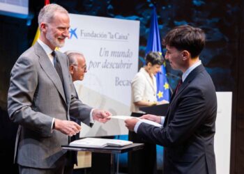 Un graduado de la Universidad de Alcalá estudiará Ingeniería Espacial en Milán con una beca de “la Caixa”