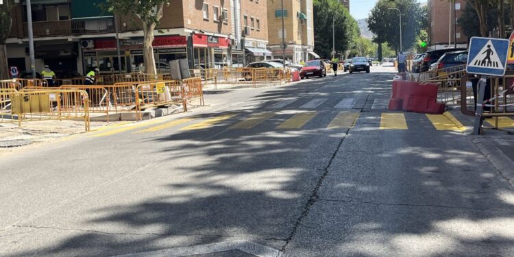 Las obras del paseo del Val avanzan con nuevo firme y aceras más amplias 1 Foto: Ayuntamiento de Alcalá