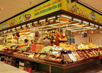 ¿Conocías estas frutas tropicales que puedes encontrar en el Mercado de Chamartín?