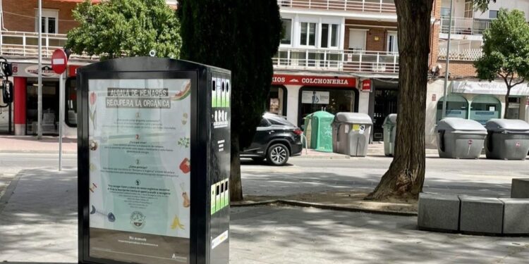 Dónde tirar pilas, bombillas, aparatos electrónicos y otros residuos especiales en Alcalá 1 Foto: Ayuntamiento de Alcalá