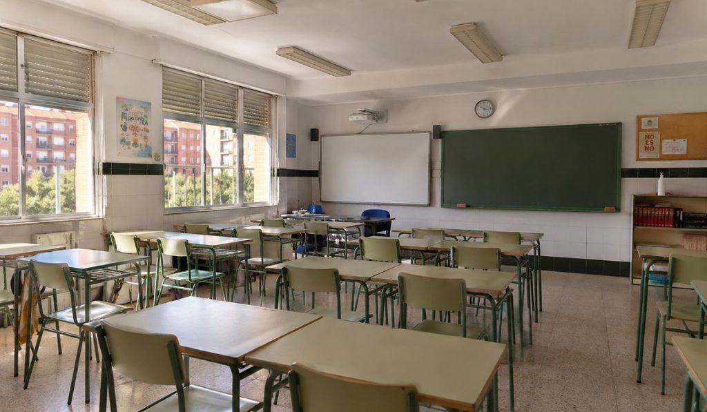 aula colegio publico