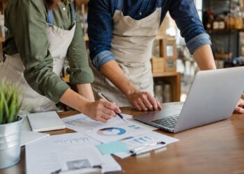 Alcalá abre una convocatoria de 50.000 euros para premiar empresas, comercios, hostelería, artesanía y proyectos sostenibles