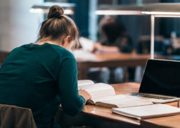 La UAH ofrece cinco becas de alojamiento para doctorandos internacionales: requisitos y solicitud 4 La UAH ofrece cinco becas de alojamiento para doctorandos internacionales: requisitos y solicitud