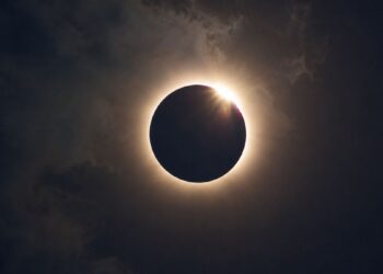 El eclipse total de Sol podrá verse desde Alcalá: horario, ubicación y recomendaciones para observarlo con seguridad