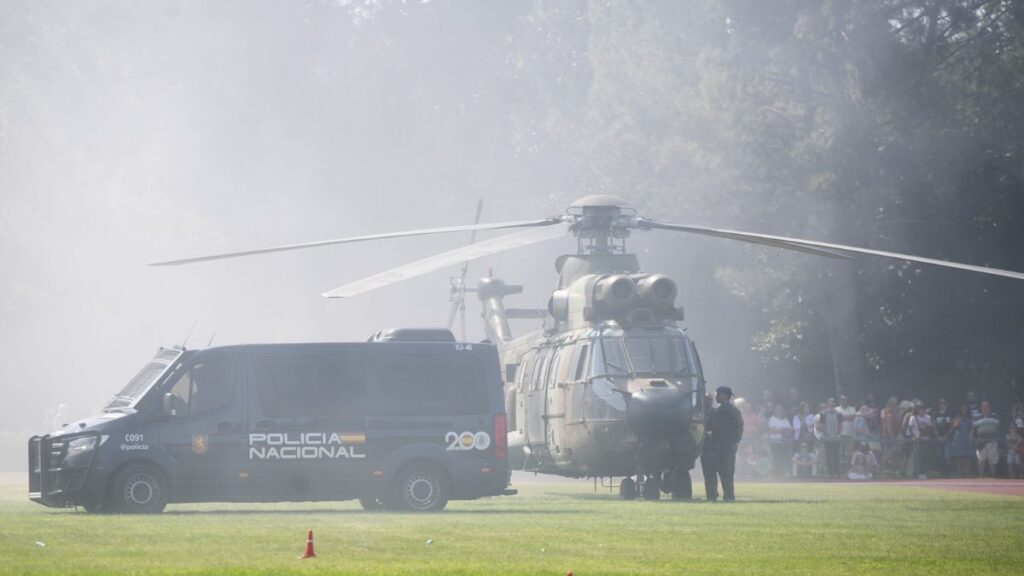 Helicópteros, vehículos y emergencias: la gran exhibición de las Ferias vuelve este sábado a El Val 1 exhibicion de las Ferias