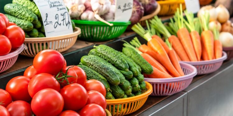 El mercadillo de los lunes de Alcalá se suspende tres semanas seguidas por las Ferias de agosto 1 mercadillo 2