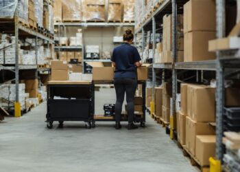 Alcalá Desarrollo publica una oferta indefinida de mozo de almacén que no exige experiencia previa 3 Alcalá Desarrollo publica una oferta indefinida de mozo de almacén que no exige experiencia previa