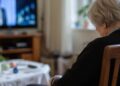 El aburrimiento de los mayores en casa, un problema cotidiano con soluciones cada vez más estructuradas