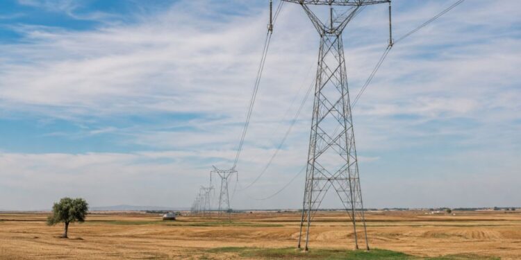 El BOE activa las expropiaciones en Alcalá para la nueva línea eléctrica de 220 kV entre Anchuelo y Complutum 1 red