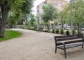 Alcalá termina la remodelación de la Plaza Príncipe Carlos con nuevos árboles, zonas de sombra y área canina