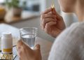 Sanidad alerta de casos graves por errores al tomar vitamina D y recuerda cómo evitar una sobredosis