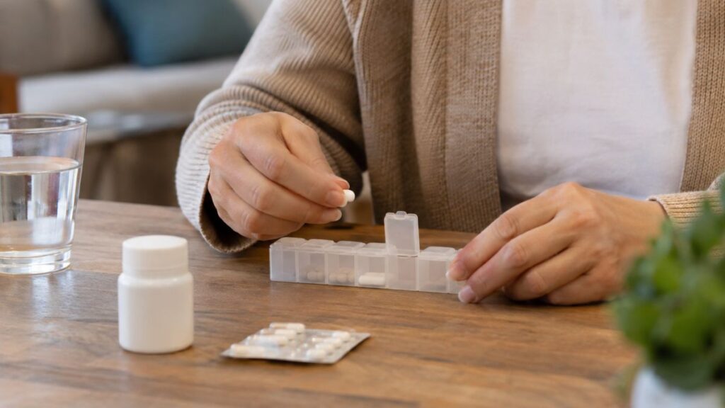 La Comunidad de Madrid avanza en la atención farmacéutica a domicilio para dependientes y personas con movilidad reducida 1 atencion farmaceutica a domicilio