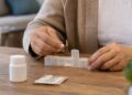 La Comunidad de Madrid avanza en la atención farmacéutica a domicilio para dependientes y personas con movilidad reducida