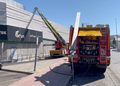 Los bomberos intervienen en Alcalá Magna por una humareda procedente de la extracción de un restaurante