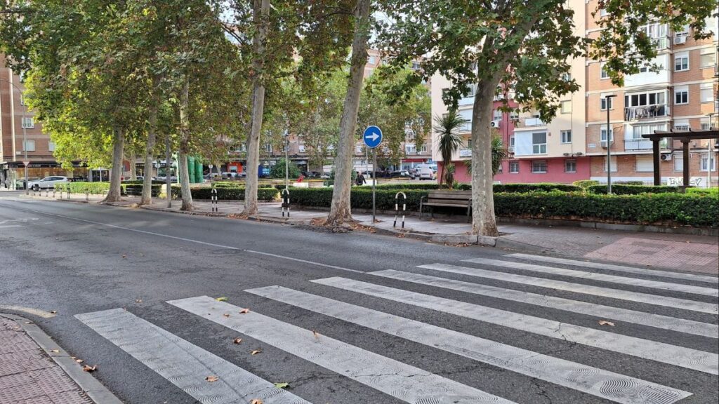 Un corte de carril modifica este lunes el tráfico en Caballería Española por una reparación del alcantarillado 1 caballeria espanola