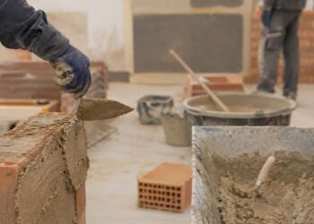 Alcalá ofrece un curso gratuito de 440 horas para formarse en trabajos auxiliares de construcción con prácticas en empresa 4 Alcalá ofrece un curso gratuito de 440 horas para formarse en trabajos auxiliares de construcción con prácticas en empresa
