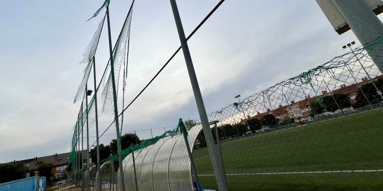 defecos pistas deportivas ensanche