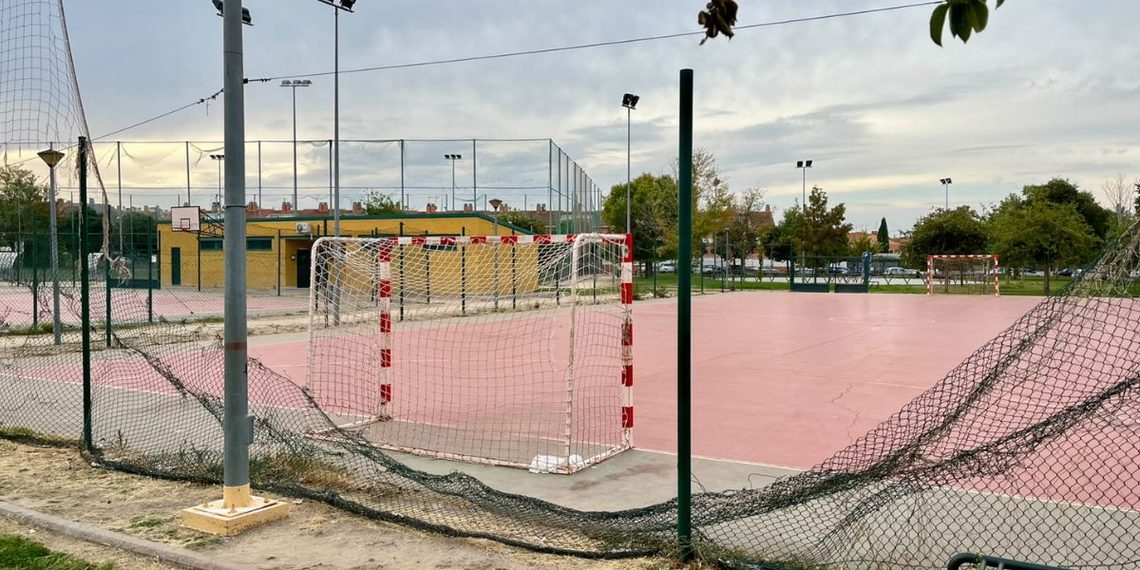 deficiencias pista deportiva ensanche