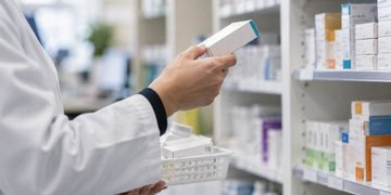 El nuevo copago farmacéutico empezará a aplicarse por completo entre octubre y noviembre con nuevos límites según la renta