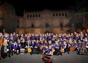 La Tuna de Alcalá anticipa hoy su 50 aniversario con un pasacalles y una gala de zarzuela