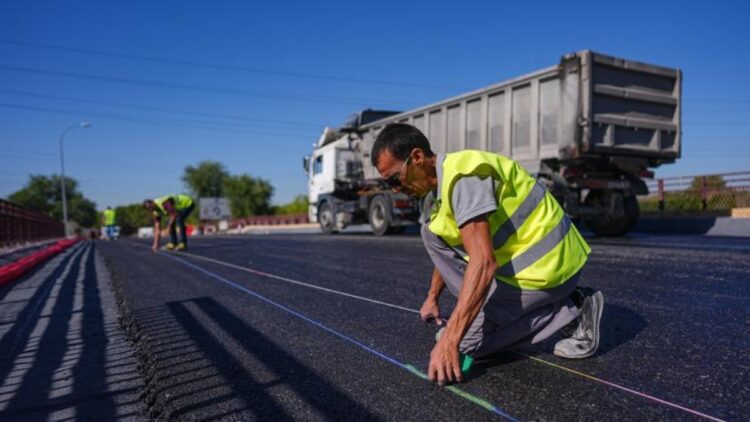 m203