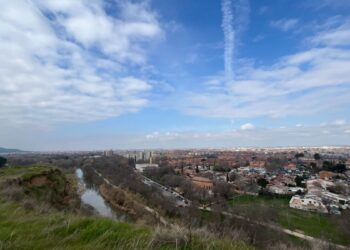 Alcalá abre una nueva temporada de rutas ambientales gratuitas por el Henares, los Cerros y sus parques