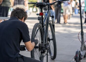 Una unidad móvil ofrecerá en Alcalá revisión de bicicletas, realidad virtual y actividades de seguridad vial el 19 de septiembre