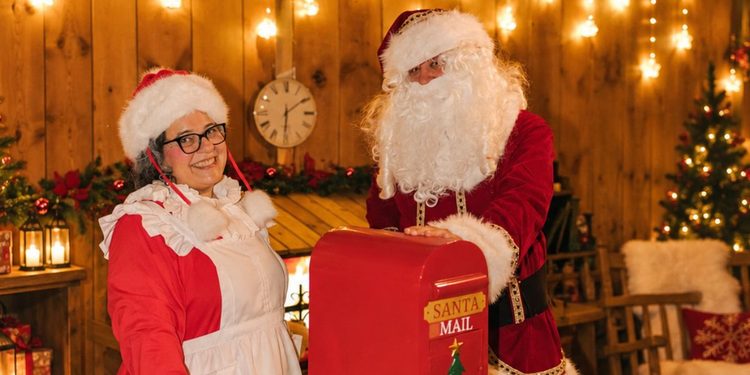 La Casita de Navidad vuelve a Alcalá de Henares con visitas a Papá Noel, los Reyes Magos y actividades familiares 1 Casita de Navidad Esgaravita