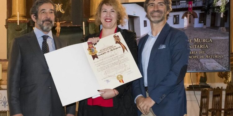 El personal de enfermería del Hospital Príncipe de Asturias recibe el primer Premio María de Murga 1 Premio Maria de Murga
