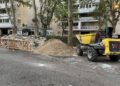 Alcalá inicia nuevas obras en la acera oeste de la calle Toledo para mejorar el pavimento y la accesibilidad peatonal