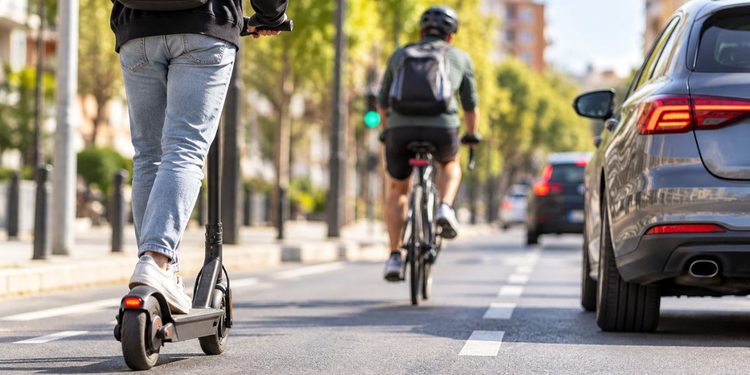 circulacion bicicleta patinete