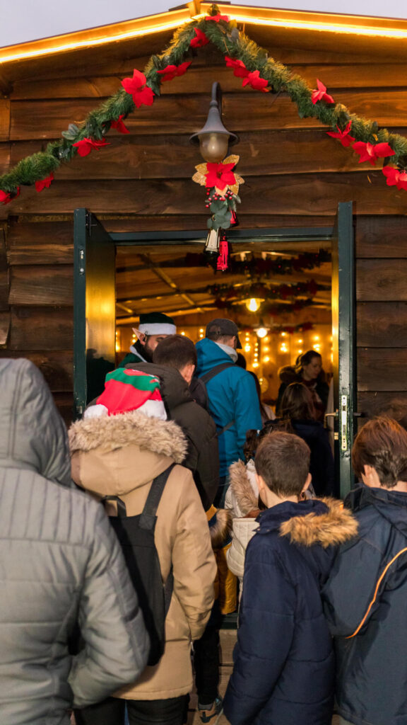 La Casita de Navidad vuelve a Alcalá de Henares con visitas a Papá Noel, los Reyes Magos y actividades familiares 4 cortado 1080x1920 final