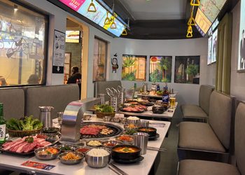 Kuili Korean BBQ lleva la barbacoa coreana al centro de Alcalá, a dos minutos de la Plaza de Cervantes