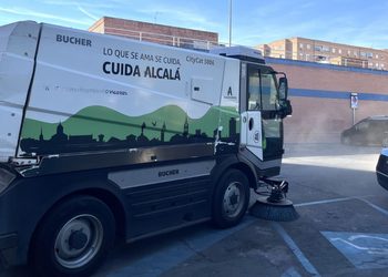 Alcalá despliega siete equipos de limpieza intensiva hasta noviembre para actuar sobre la suciedad más incrustada