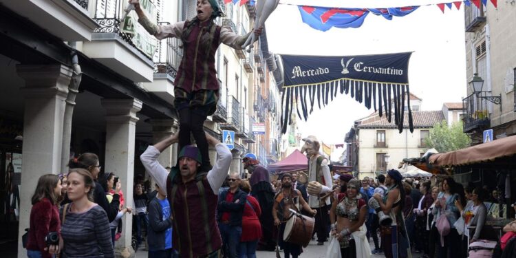 Cómo llegar al Mercado Cervantino de Alcalá en tren y autobús sin entrar en coche al centro 1 Foto: Ayuntamiento de Alcalá