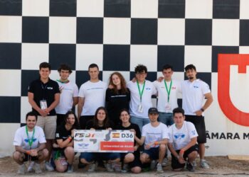 Más de 60 estudiantes de la UAH logran un segundo puesto internacional con su proyecto de monoplaza eléctrico 8 Más de 60 estudiantes de la UAH logran un segundo puesto internacional con su proyecto de monoplaza eléctrico